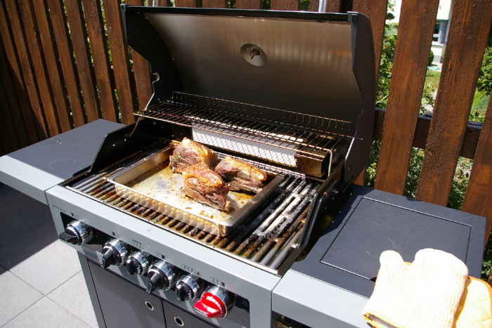 Schäufele vom Grill an der Ferienwohnung am Steigerwaldrand